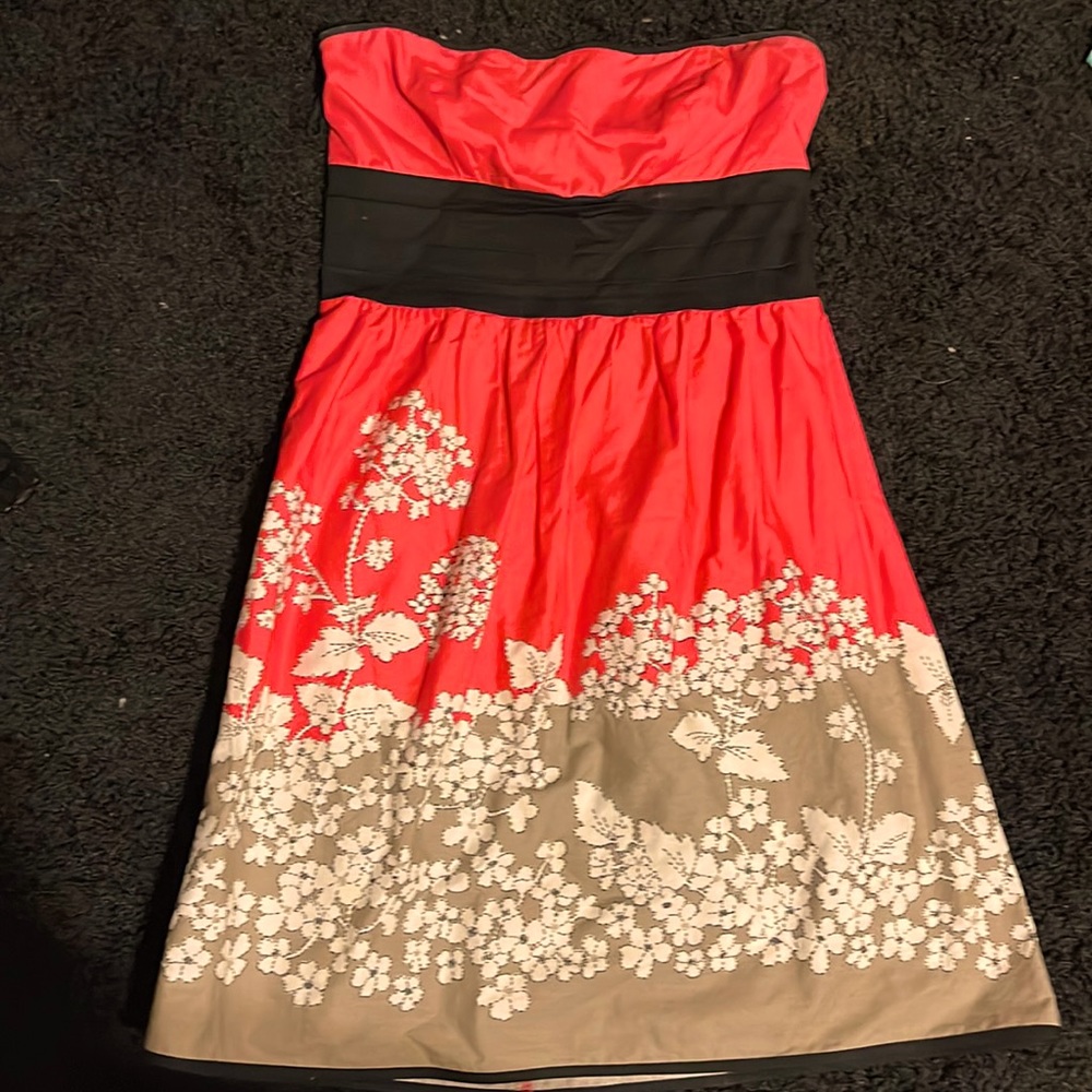 Strapless dress